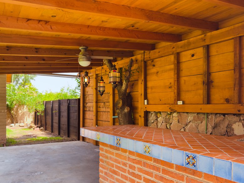 CASA ARBOLEDAS — 19 fotos