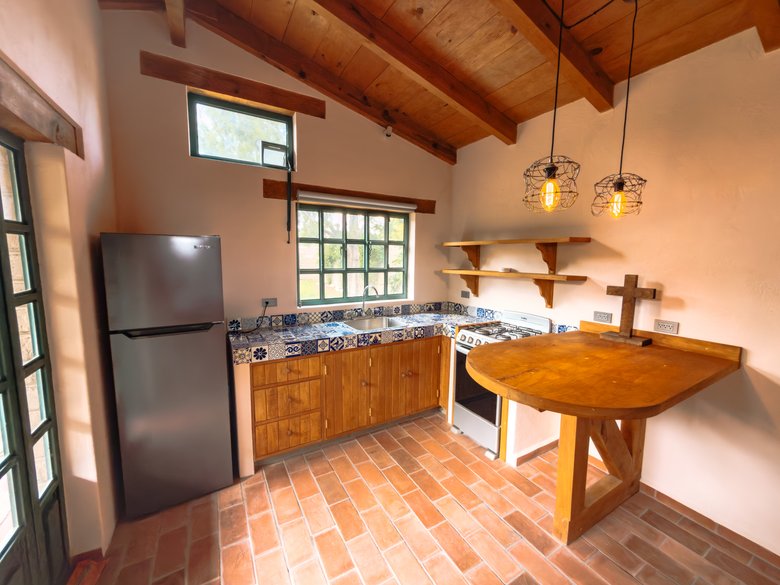 CASA ARBOLEDAS — 21 fotos