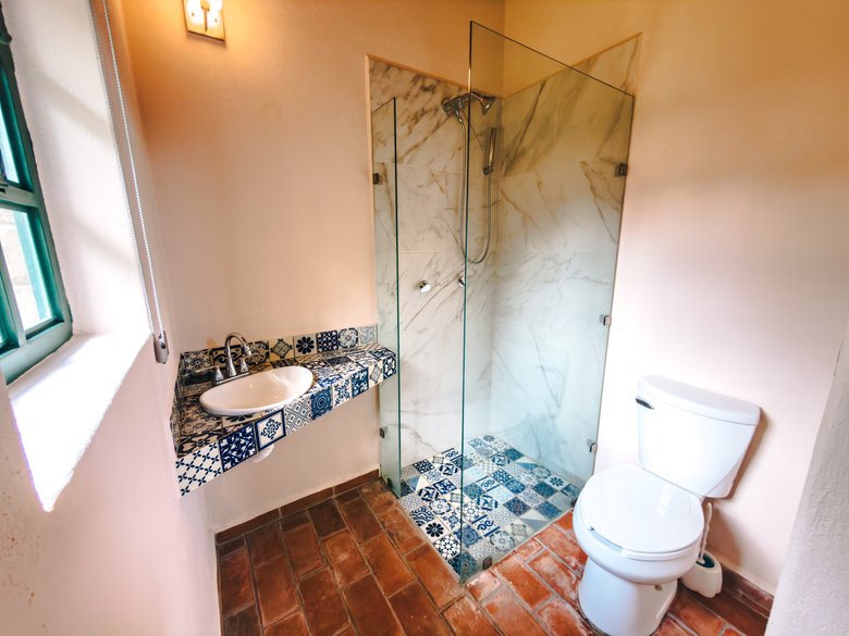 CASA ARBOLEDAS — 25 fotos