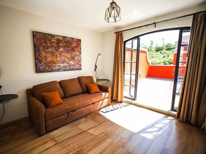 VILLA 8 HATSO — 8 photos