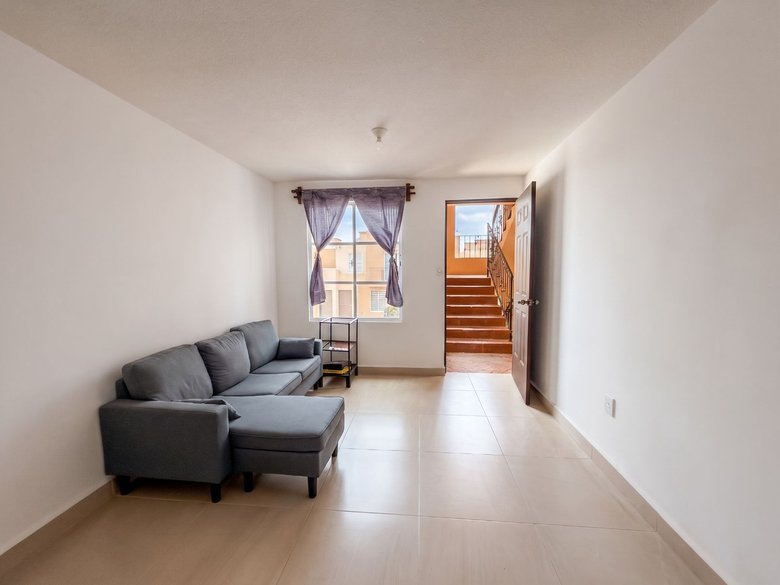 DEPA VICARIO — 4 photos