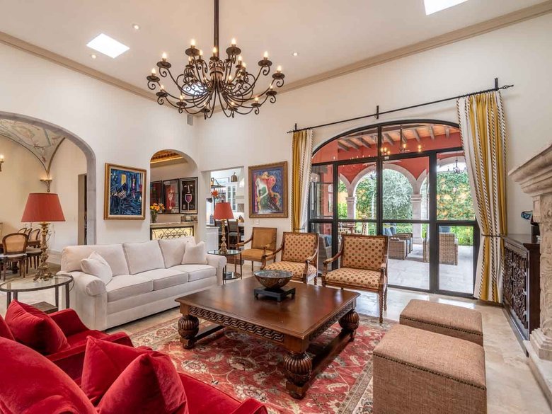 Casa Cosmati — 10 fotos