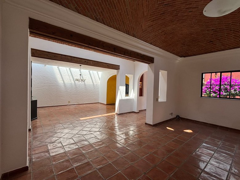 Casa Pájaros del Viento — 24 photos