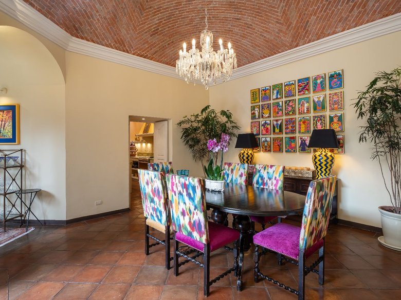 Casa La Gloria — 2 fotos