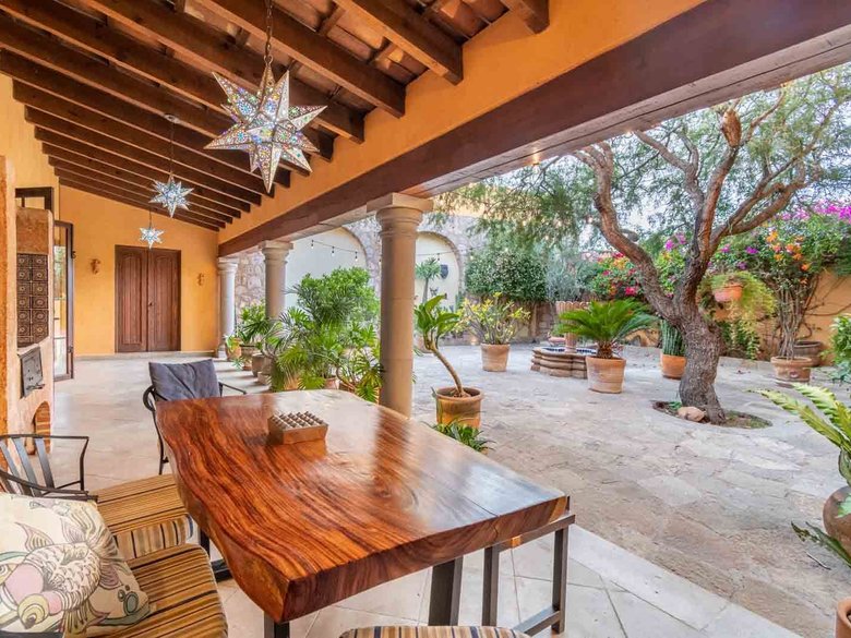 Casa San Miguel 11 — 14 photos