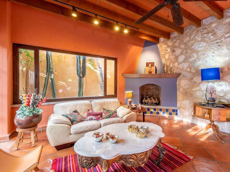 Casa San Miguel 11 — 8 photos