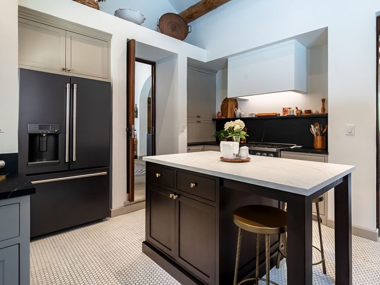 Casa Bella — 8 photos