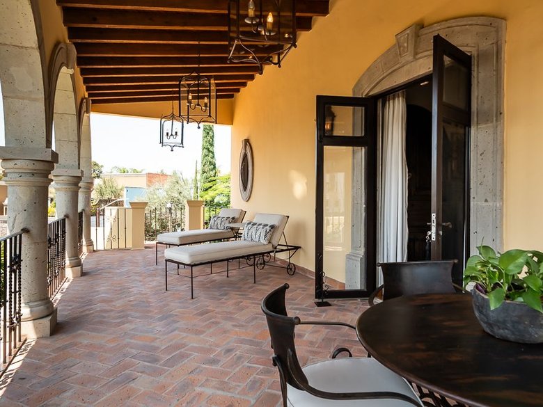 Casa Bella — 20 photos