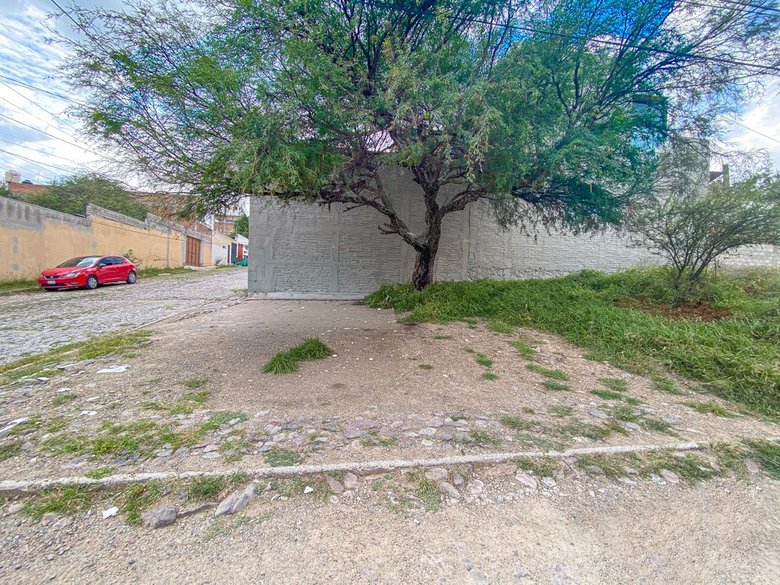 LOTE 2 MANZANA 3 INDEPENDENCIA — 5 photos