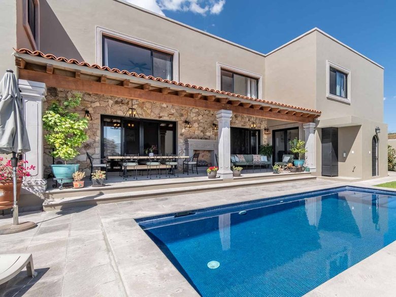 Casa Oasis — 2 fotos
