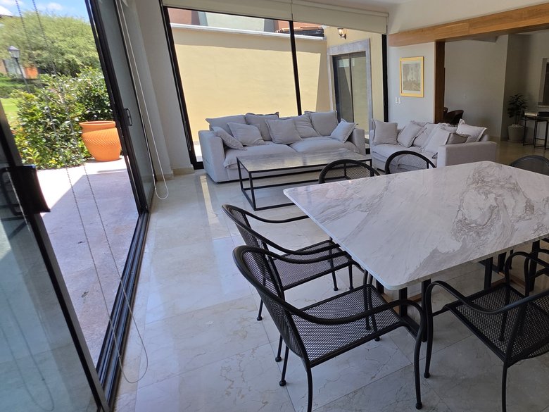 El Deseo — A Thoughtfully Designed Retreat for Your Time in San Miguel — 14 photos