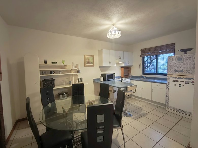 Cozy Home in El Atrio Gated Community — 2 photos