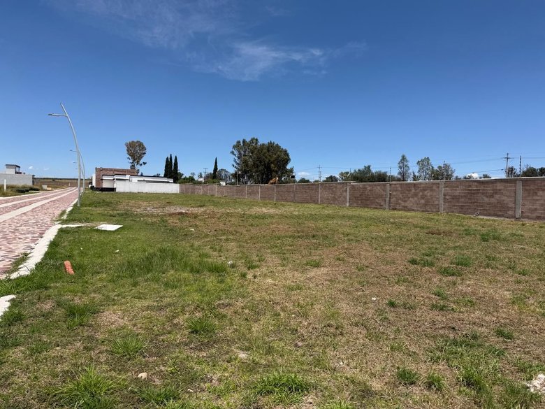 Cumbres de San Miguel Lot — 7 photos