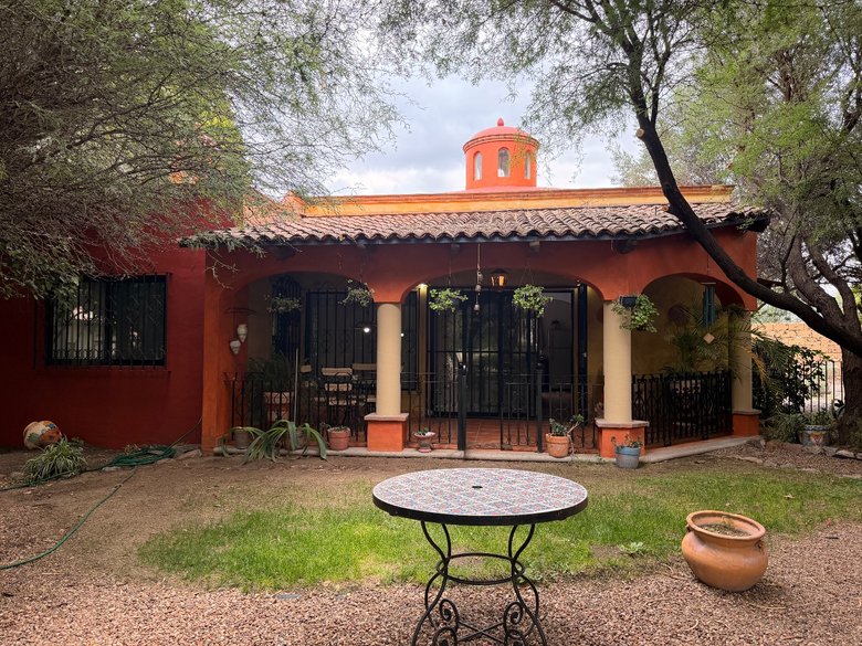 Villa Escondidita en Rancho Los Labradores — 2 photos