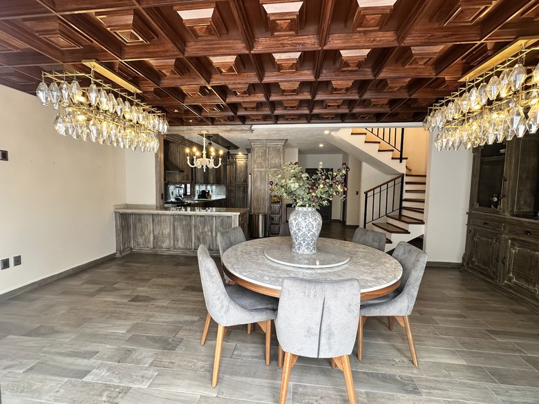 Casa Aqua — 2 photos