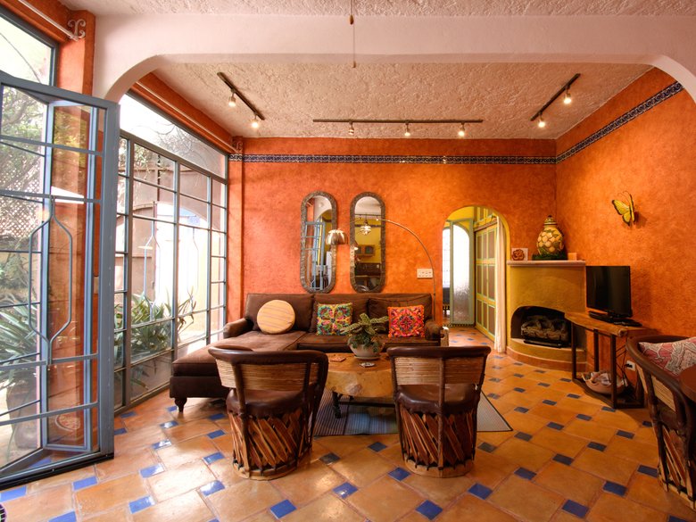 Casa Colores  — 12 photos