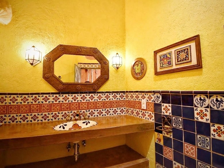Casa Colores  — 13 photos