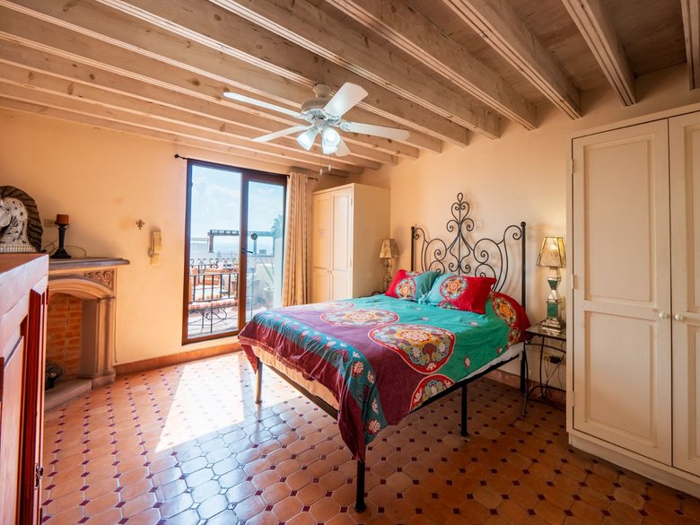 Casa La Vista — 14 photos