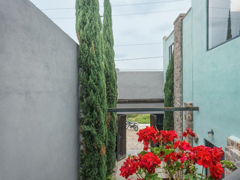 Casa Alameda — 12 photos