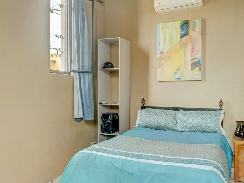 Casa Alameda — 10 photos