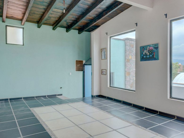Casa Alameda — 3 photos