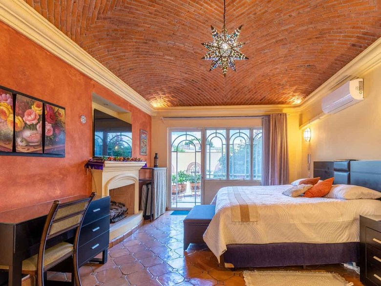 CASA ARCO de LUZ — 20 photos