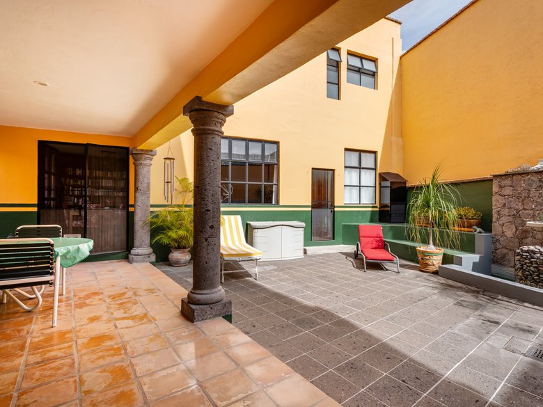 Casa Alba — 32 photos