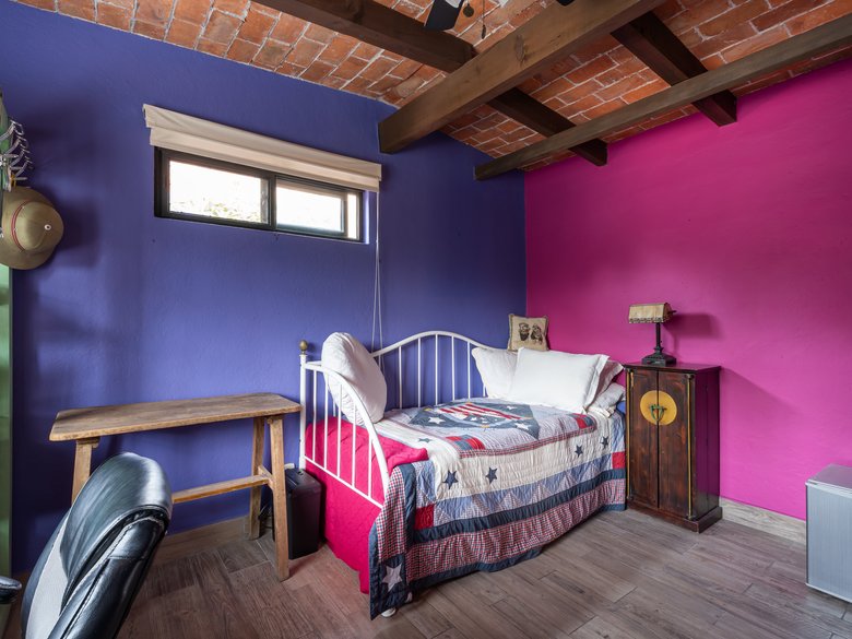 Casa Alba — 38 photos