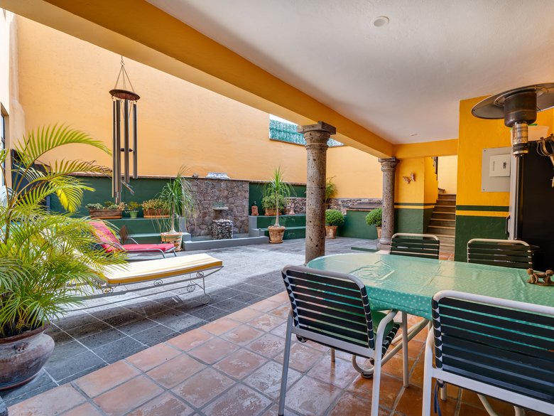 Casa Alba — 3 photos