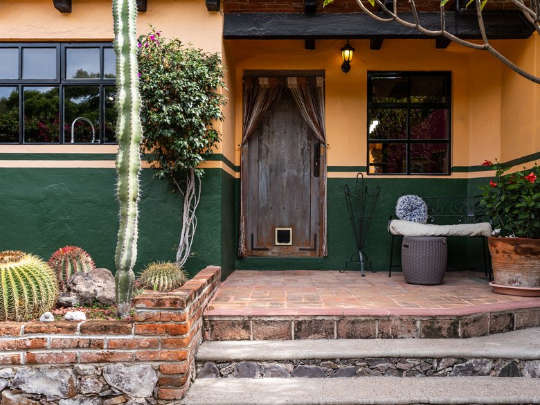 Casa Alba — 15 photos