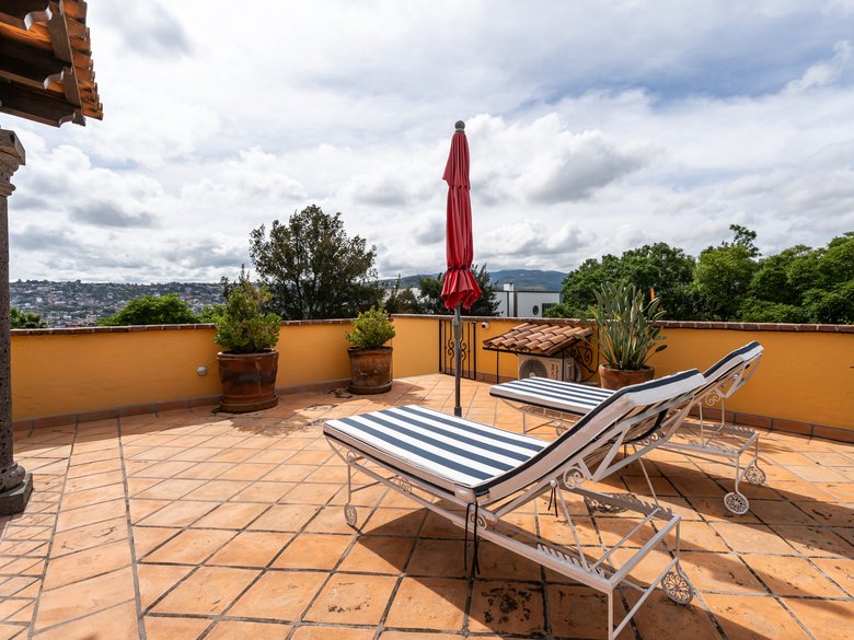 Casa Alba — 49 photos