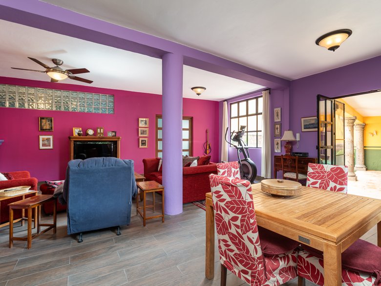 Casa Alba — 24 photos