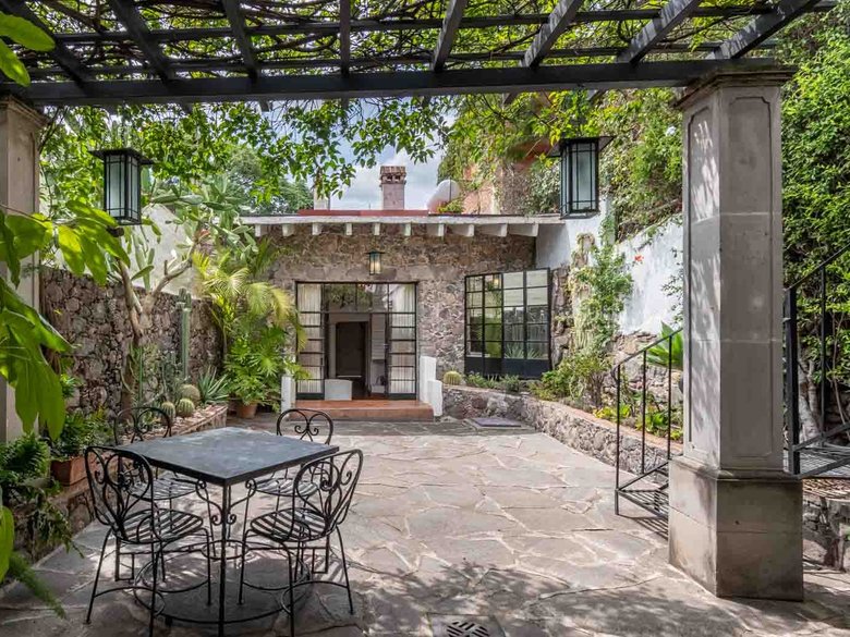 Casa 54 — 7 photos