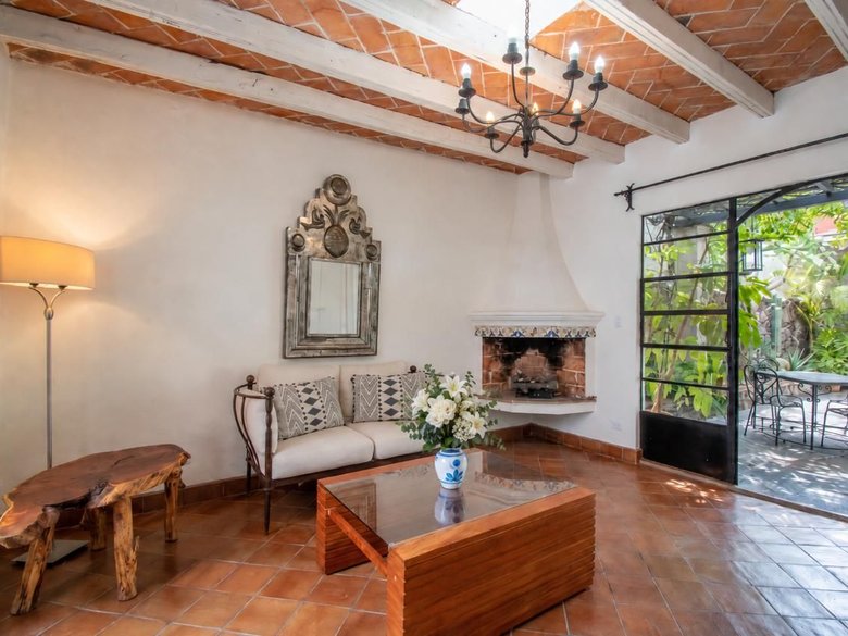 Casa 54 — 23 photos