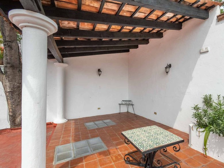 Casa 54 — 15 photos