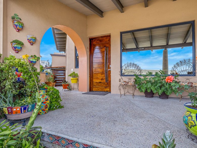 Villa Octavia — 9 photos