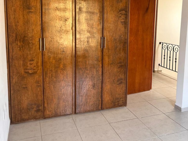 Casa Reliquia — 12 photos