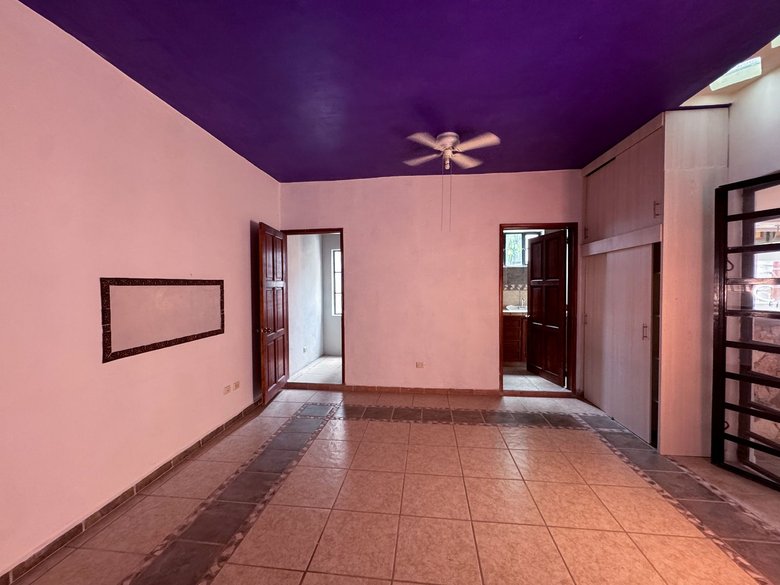 Casa Pedro Moreno — 6 photos