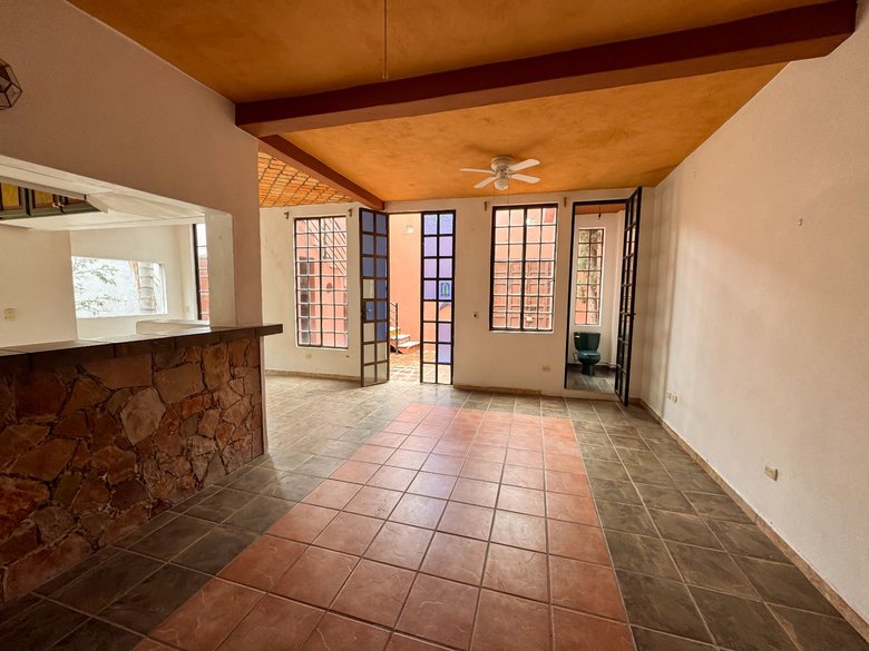 Casa Pedro Moreno — 5 photos