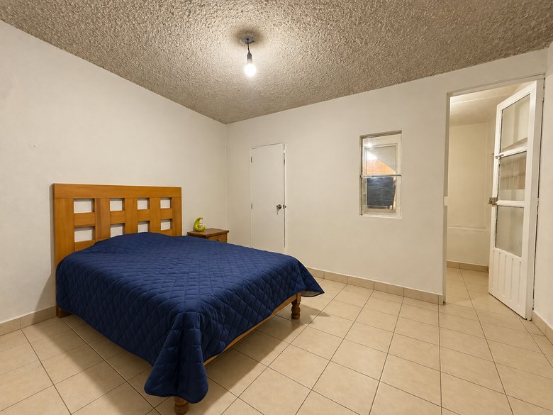 FIXER UPPER NICOLAS BRAVO — 3 photos
