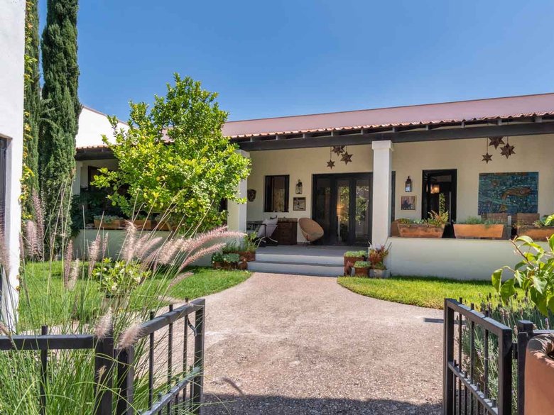 Casa Azafrán — 2 photos