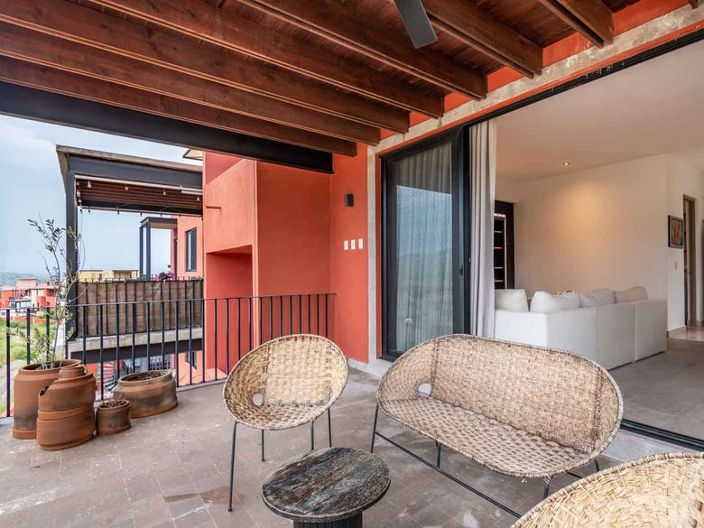 Punta del Cielo Condo — 8 fotos