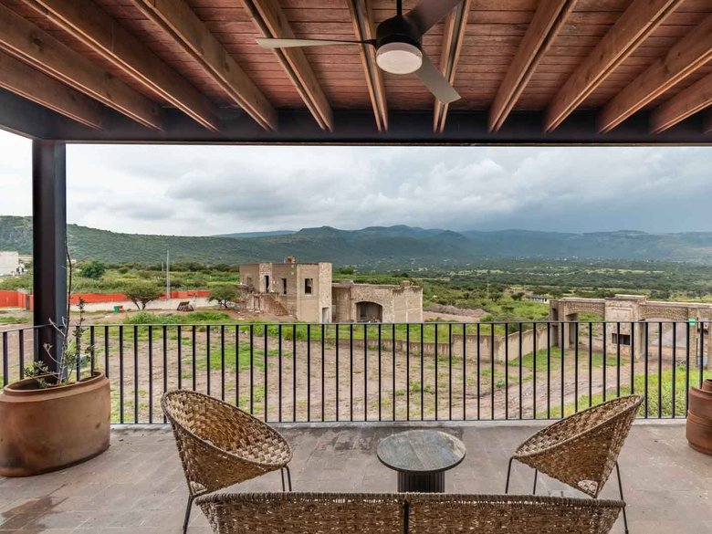 Punta del Cielo Condo — 7 fotos