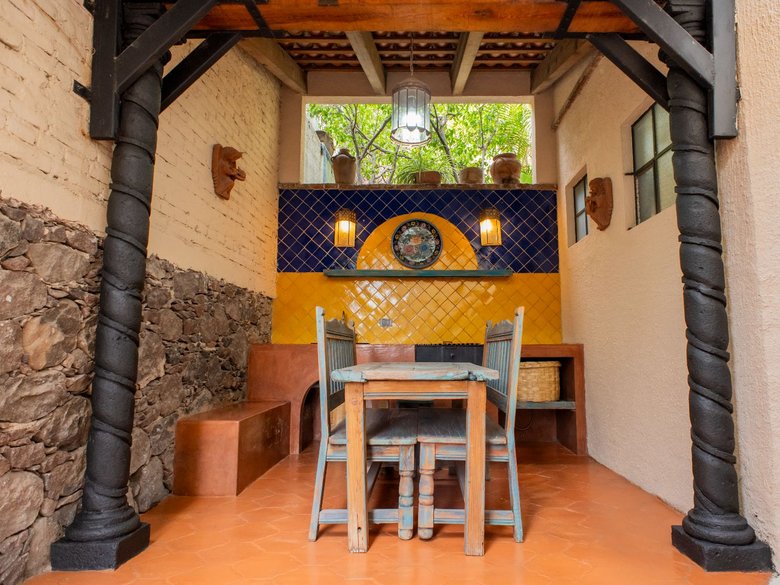 Mi Casita Linda — 16 photos