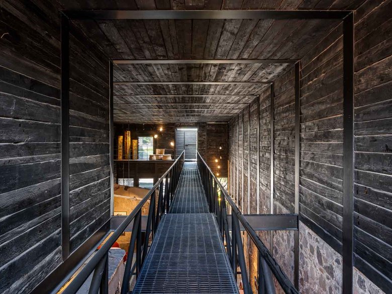 Casa Umbral — 17 photos