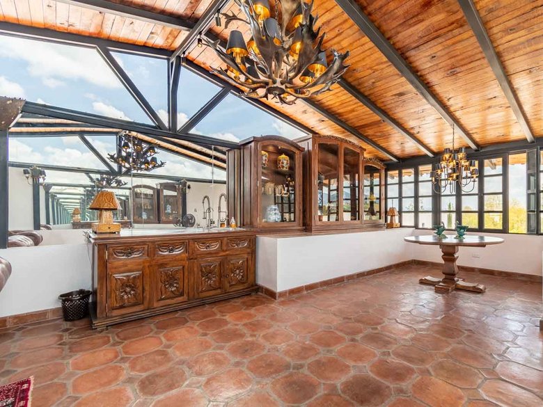 Casa Blanca — 20 photos