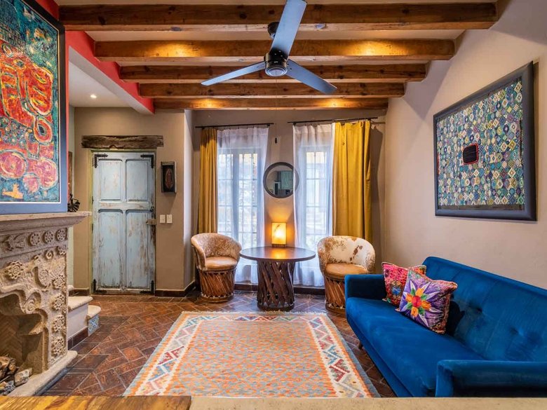 Casa de la Felicidad — 4 photos