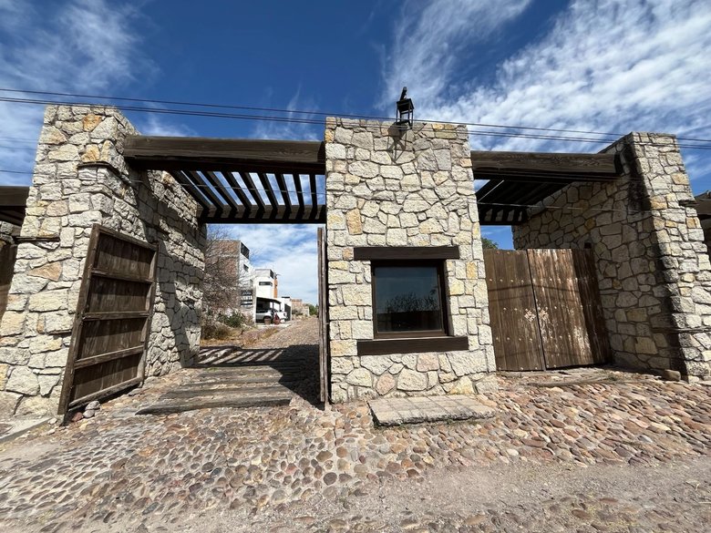 Saltito de Guadalupe Lot — 2 photos