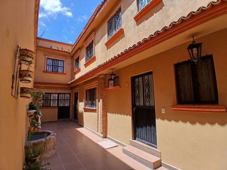 Casa & Terreno Palomas — 2 photos