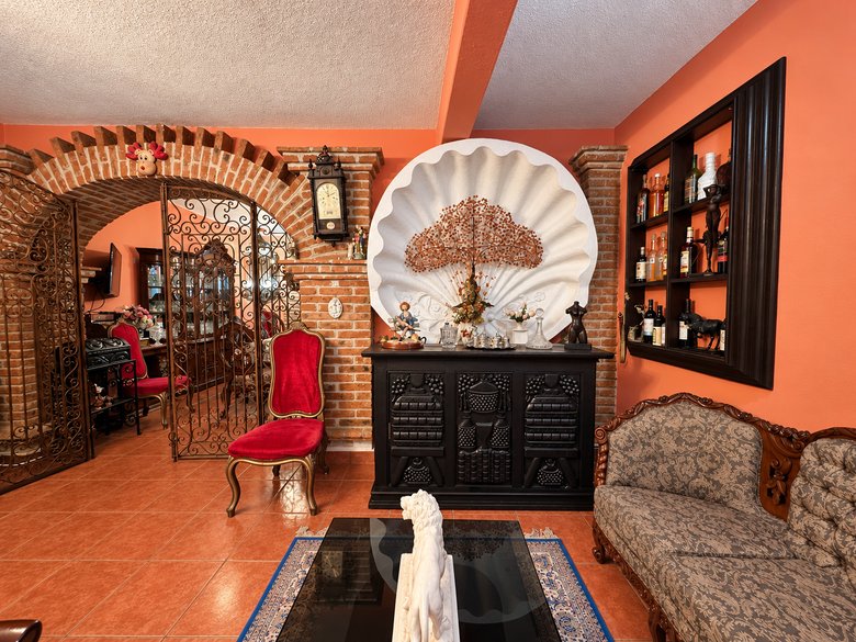 CASA MARIA — 5 photos